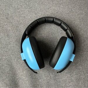 Banz over-ear noise blocking headphones for toddlers and small children